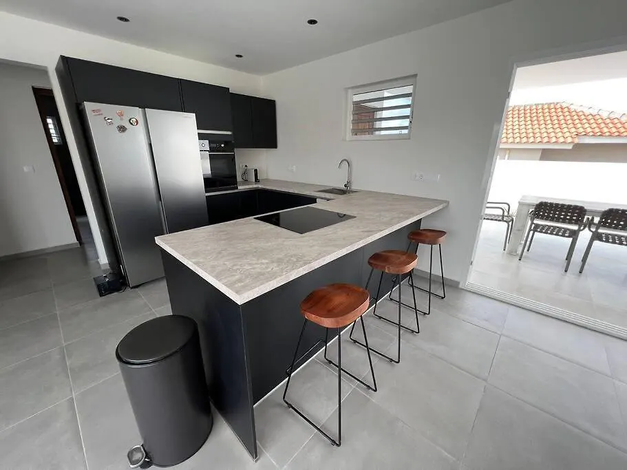 Villa Vista Montana Βίλλεμσταντ 0*,  Κουρασάο