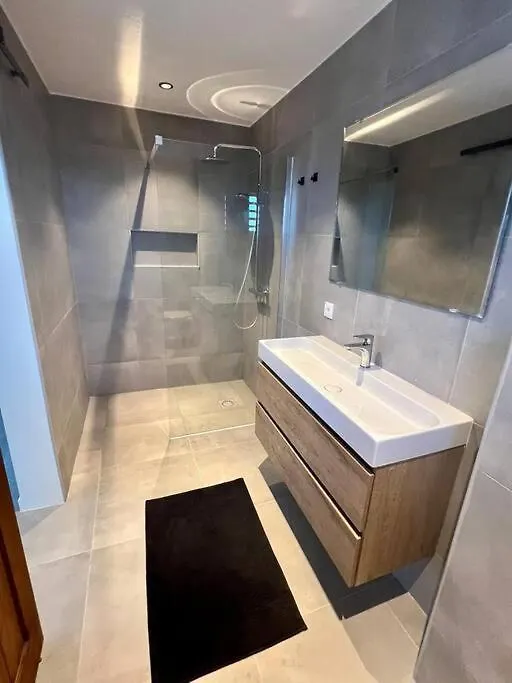 Villa Vista Montana Βίλλεμσταντ 0*,